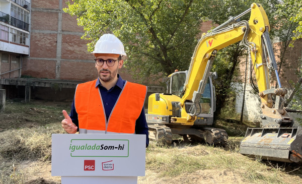Jordi Cuadras anuncia l’inici d’obres dels 12 pisos públics de lloguer assequible al carrer Sant Carles