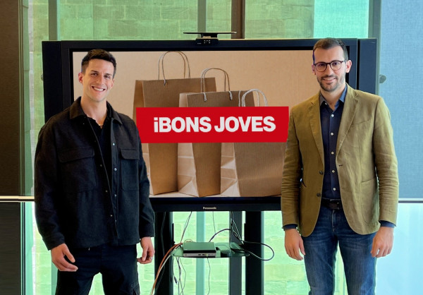 Igualada Som-hi anima els joves d’entre 16 i 25 anys a demanar els iBons que va impulsar per comprar al comerç local
