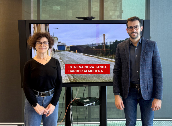 El PSC anuncia l’estrena de la tanca del carrer Almudena, atenent una demanda històrica dels veïns, en substitució de l’antic mur danyat