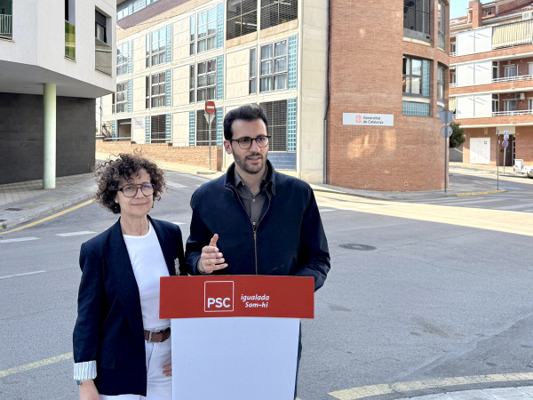 El PSC obté el compromís de la Generalitat d’obrir el Casal Cívic Montserrat com a refugi climàtic però lamenta que Junts no ho demanés